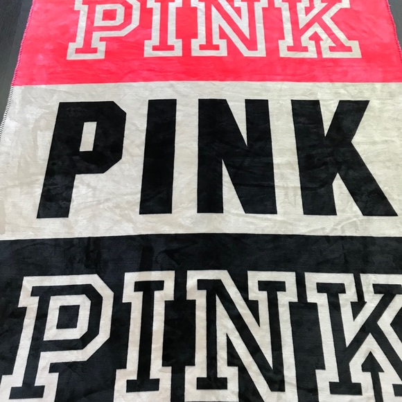 Showing - Picture 3 of 4